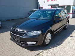 Schwarz Gebraucht 2016 Skoda Octavia Style Kombi | 7.689 € (Guter Preis)