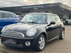 Schwarz Gebraucht 2010 Mini ONE Kleinwagen | 5.400 € (Etwas zu teuer)