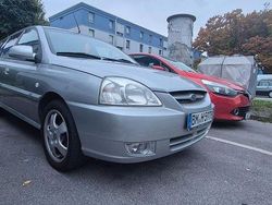 Silber Gebraucht 2004 Kia Rio Limousine | 1.300 € (Guter Preis)