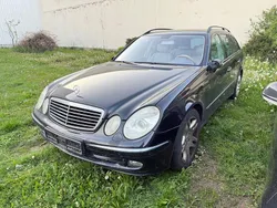 Schwarz Gebraucht 2005 Mercedes E320 Limousine | 2.990 € (Guter Preis)