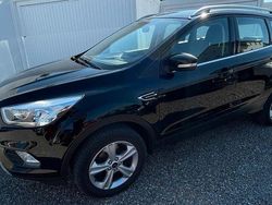 Schwarz Gebraucht 2018 Ford Kuga Cool & Connect SUV | 8.600 €