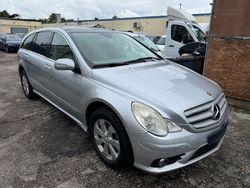Silber Gebraucht 2008 Mercedes R350 Van / Kleinbus | 4.000 € (Guter Preis)