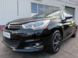 Lackierung schwarz perla nera/ Gebraucht 2013 Citroën C4 SELECTION Limousine | 6.800 € (Fairer Preis)