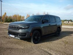 Grau Gebraucht 2022 Jeep Wagoneer SUV | 43.900 €