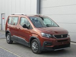 Braun Gebraucht 2022 Peugeot Rifter Allure Van / Kleinbus | 11.495 € (Guter Preis)