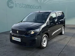 Schwarz Gebraucht 2024 Peugeot Partner Van / Kleinbus | 21.399 € (Etwas zu teuer)