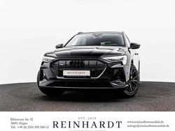 Mythosschwarz metallic Gebraucht 2022 Audi e-tron Black Edition SUV | 43.930 € (Fairer Preis)