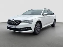 Weiß Gebraucht 2019 Skoda Superb Kombi | 22.225 € (Guter Preis)