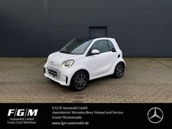 Moon white (matt) Gebraucht 2023 Smart ForTwo Electric Drive Passion Coupé | 15.770 € (Etwas zu teuer)