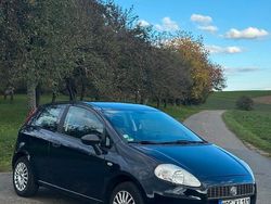 Blau Gebraucht 2009 Fiat Punto Kleinwagen | 1.599 € (Fairer Preis)
