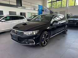 Schwarz Gebraucht 2021 VW Passat GTE Kombi | 22.490 € (Fairer Preis)