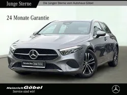 Mountaingrau Gebraucht 2023 Mercedes A180 Limousine | 29.450 € (Fairer Preis)