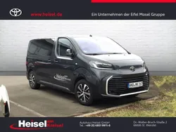 Grau Neu 2024 Toyota Proace Verso Team Kombi | 39.460 € (Superpreis)
