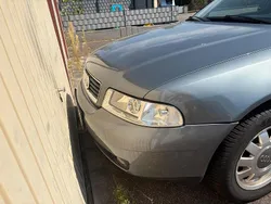 Grau Gebraucht 2000 Audi A4 Limousine | 1.600 € (Guter Preis)