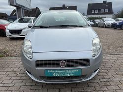 Jungle grau Gebraucht 2009 Fiat Grande Punto Active Kleinwagen | 2.499 € (Fairer Preis)
