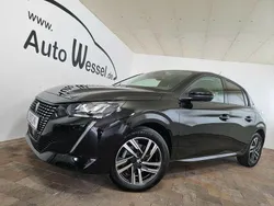 Schwarz Gebraucht 2023 Peugeot 208 Allure Kleinwagen | 17.450 € (Fairer Preis)