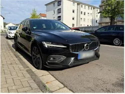 Schwarz Gebraucht 2019 Volvo V60 Kombi | 25.000 € (Guter Preis)