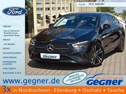 Schwarz Gebraucht 2024 Mercedes CLA200 Shooting Brake Advanced Kombi | 32.390 €