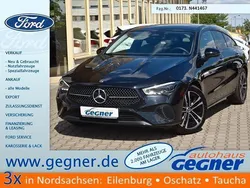 Schwarz Gebraucht 2024 Mercedes CLA200 Shooting Brake Advanced Kombi | 32.390 € (Fairer Preis)