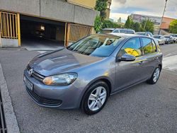 Grau Gebraucht 2009 VW Golf VI Comfortline Kleinwagen | 4.200 € (Fairer Preis)