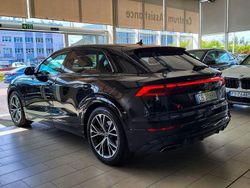 Schwarz Gebraucht 2024 Audi Q8 SUV | 80.000 €