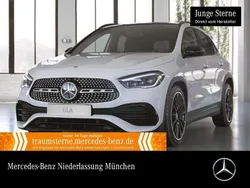 Weiß Gebraucht 2020 Mercedes GLA250 AMG SUV | 37.990 € (Etwas zu teuer)