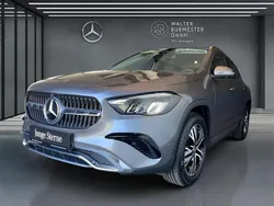Metalliclack mountaingrau Gebraucht 2024 Mercedes GLA250 Progressive SUV | 44.480 € (Fairer Preis)