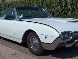 Weiß Gebraucht 1962 Ford Thunderbird Cabrio | 26.000 €