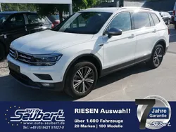 Weiß Gebraucht 2019 VW Tiguan Allspace Comfortline SUV | 29.990 € (Etwas zu teuer)