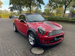 Rot Gebraucht 2012 Mini Cooper Pepper Kleinwagen | 6.790 € (Fairer Preis)