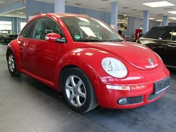 Rot Gebraucht 2010 VW Beetle Freestyle Limousine | 6.980 € (Teuer)