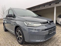 Grau Gebraucht 2024 VW Caddy Style Van / Kleinbus | 34.990 € (Fairer Preis)