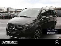 Obsidianschwarz metallic Gebraucht 2024 Mercedes V300 Avantgarde Van / Kleinbus | 66.990 € (Guter Preis)