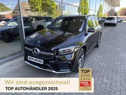 Kosmosschwarz metallic Gebraucht 2024 Mercedes GLB220 AMG line SUV | 48.995 € (Fairer Preis)