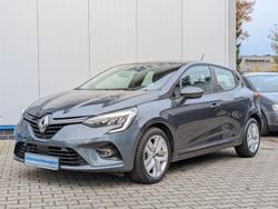 Grau Gebraucht 2021 Renault Clio V Business Limousine | 8.980 € (Superpreis)