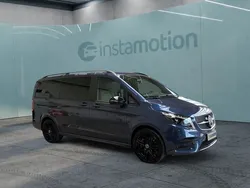Blau Gebraucht 2023 Mercedes V300 Avantgarde Edition Van / Kleinbus | 76.050 €