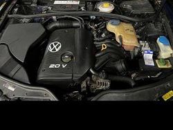 Blau Gebraucht 1997 VW Passat Basis Limousine | 1.000 € (Guter Preis)