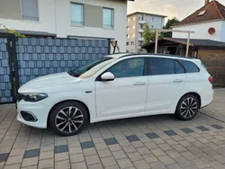 Weiß Gebraucht 2017 Fiat Tipo Lounge Kombi | 11.200 € (Fairer Preis)