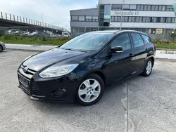 Schwarz Gebraucht 2013 Ford Focus Trend Kombi | 5.790 € (Fairer Preis)