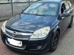 Schwarz Gebraucht 2007 Opel Astra Edition Kombi | 899 € (Superpreis)