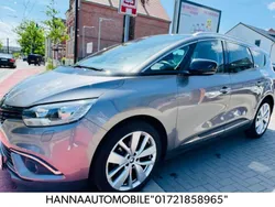 Grau Gebraucht 2019 Renault Scénic IV LIMITED Van / Kleinbus | 11.950 € (Fairer Preis)