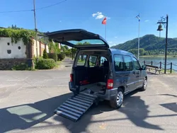 Lackierung eisengrau/metallic Gebraucht 2006 Citroën Berlingo Van / Kleinbus | 7.890 €