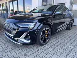 Brillantschwarz Gebraucht 2022 Audi e-tron Sport SUV | 44.750 € (Superpreis)