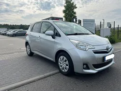 Silber Gebraucht 2012 Toyota Verso-S Life Van / Kleinbus | 7.999 € (Fairer Preis)