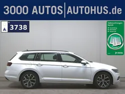 Weiss Gebraucht 2020 VW Passat Business Kombi | 14.980 € (Superpreis)