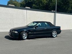 Schwarz Gebraucht 1996 BMW 328 Cabriolet Cabrio | 18.500 €