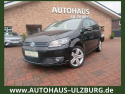 Schwarz Gebraucht 2013 VW Touran Life Van / Kleinbus | 10.900 € (Fairer Preis)
