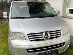 Silber Gebraucht 2009 VW Caravelle Van / Kleinbus | 12.500 € (Etwas zu teuer)