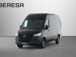Schwarz Gebraucht 2024 Mercedes Sprinter Van | 42.459 € (Fairer Preis)