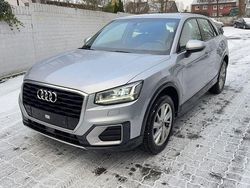 Silber Gebraucht 2018 Audi Q2 Design SUV | 17.490 € (Fairer Preis)